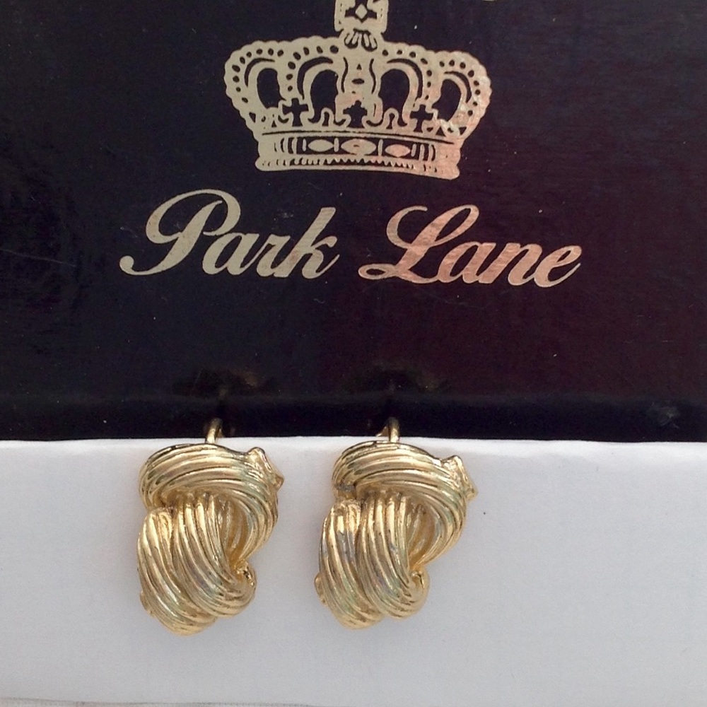 Jewels by Park Lane Earrings Gold Tone Clip Earring